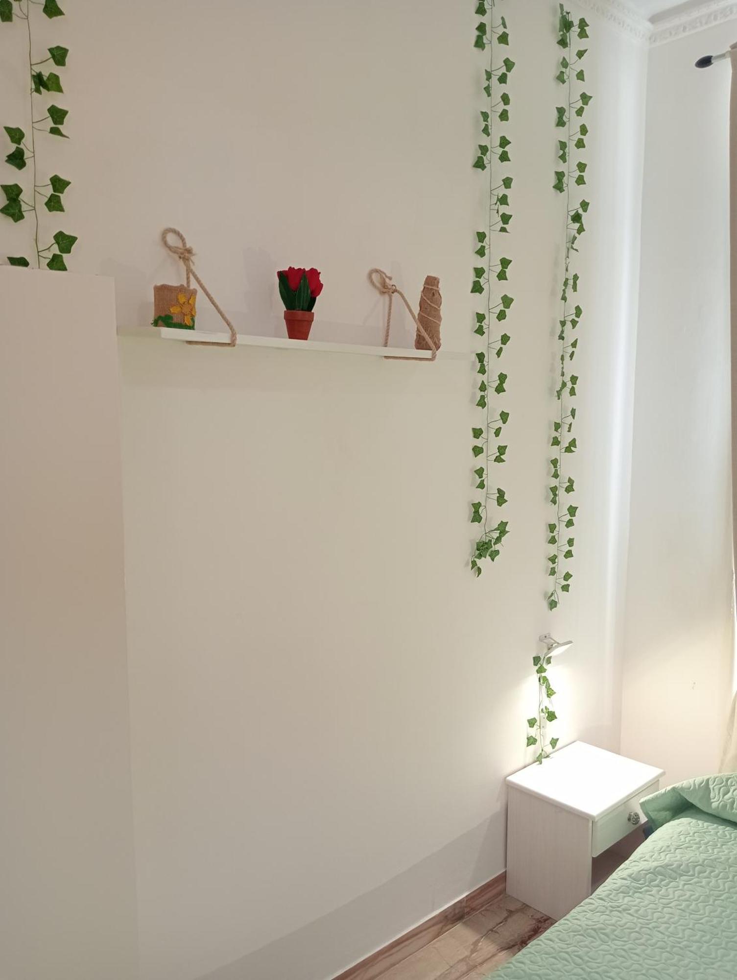 Casa Vacanze I Tre Girasoli "Green House" 卡尔塔吉罗 外观 照片