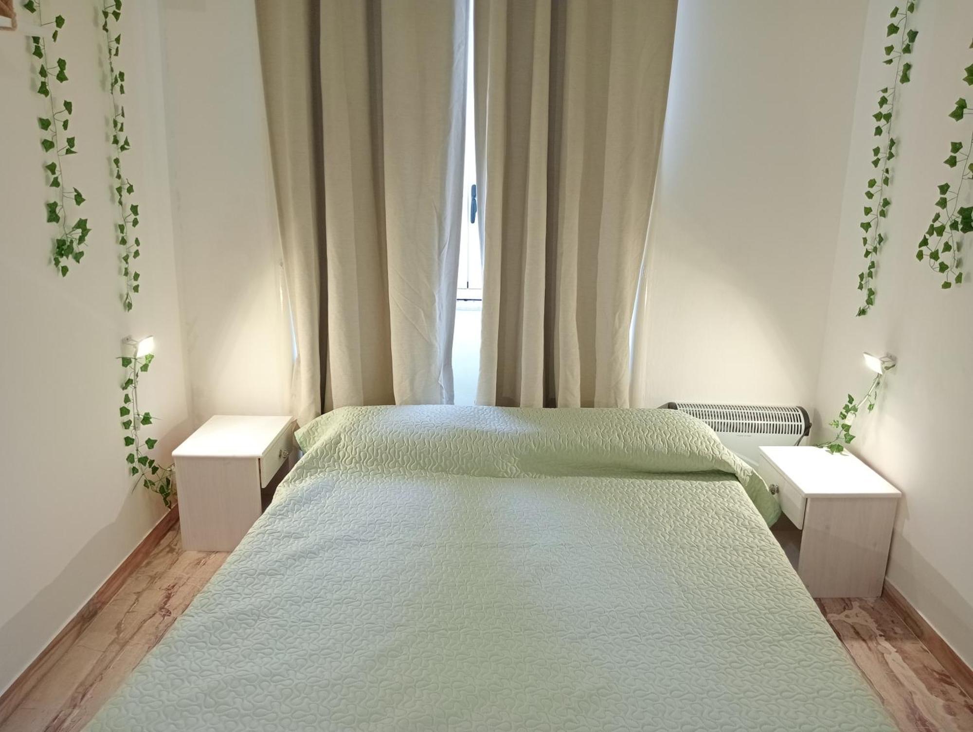 Casa Vacanze I Tre Girasoli "Green House" 卡尔塔吉罗 外观 照片